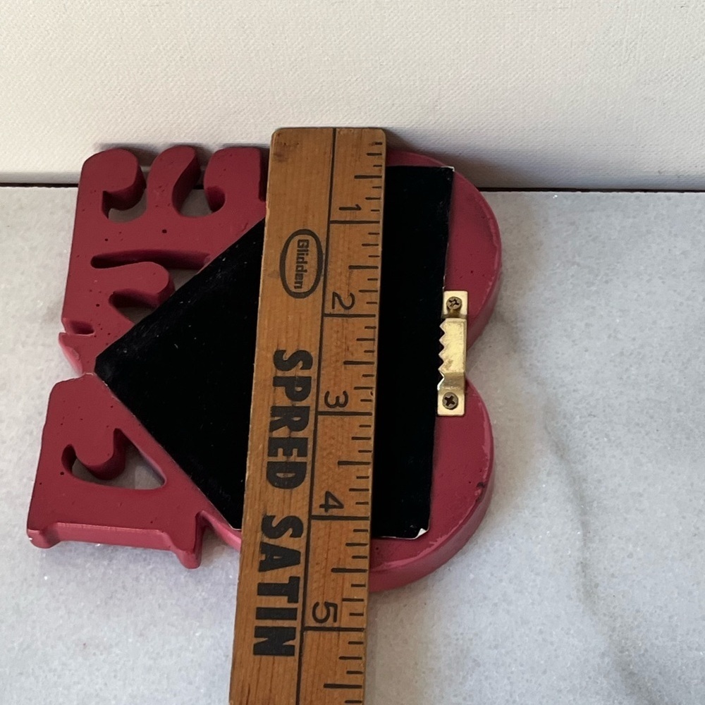 LOVE mini sign, wall decor mirror hanger, with Mosaic Red 4.5”x4.5” - Picture 8 of 9